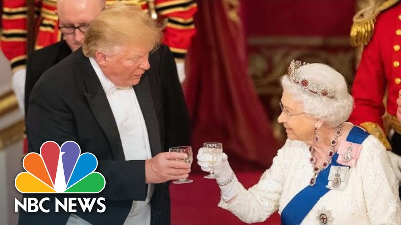 Donald Trump VS Queen Elizabeth