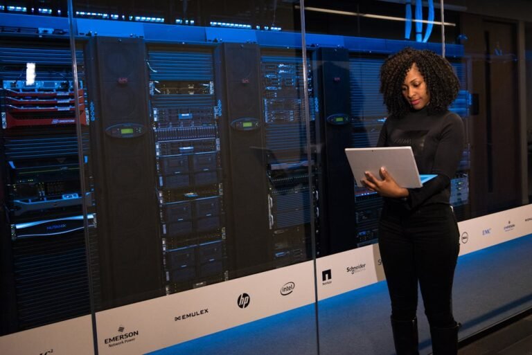 Understanding Rack PDU Types: Choosing the Right Power Distribution Unit for Your Data Center